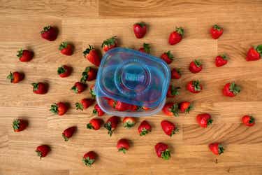 Best Way to Store Fresh Strawberries - Butter & Baggage